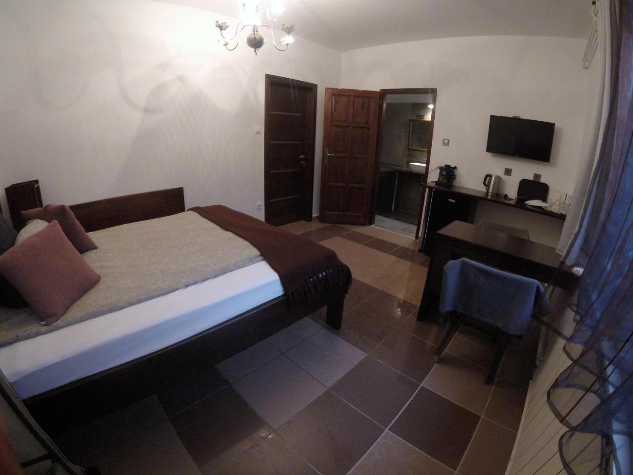 Dozsahaz Hotel Zalaegerszeg Bagian luar foto